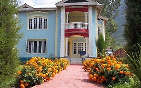 Asif Guest House Srinagar